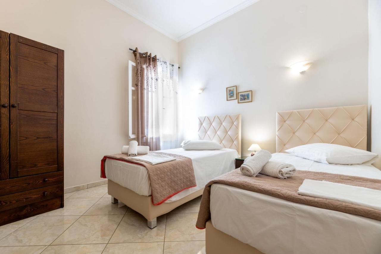 Town House For 6-16 With Ac Villa Парос Екстериор снимка