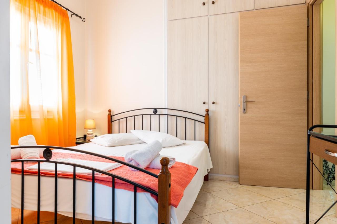 Town House For 6-16 With Ac Villa Парос Екстериор снимка
