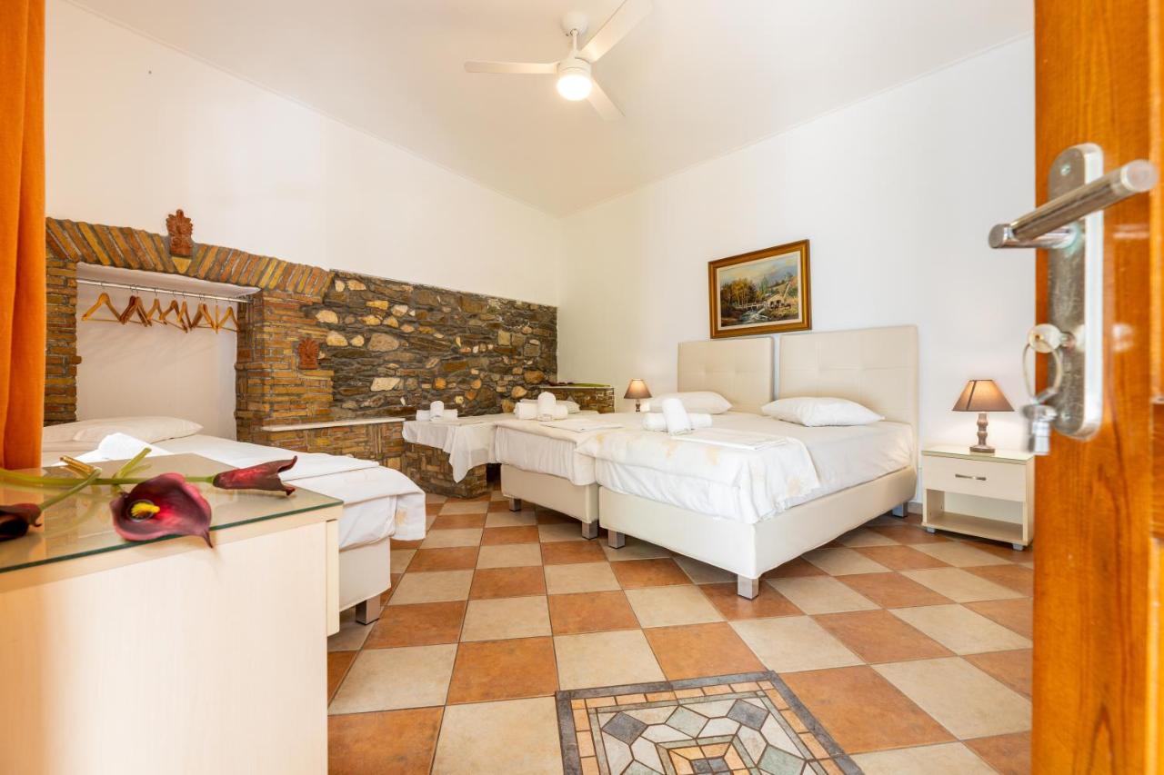 Town House For 6-16 With Ac Villa Парос Екстериор снимка
