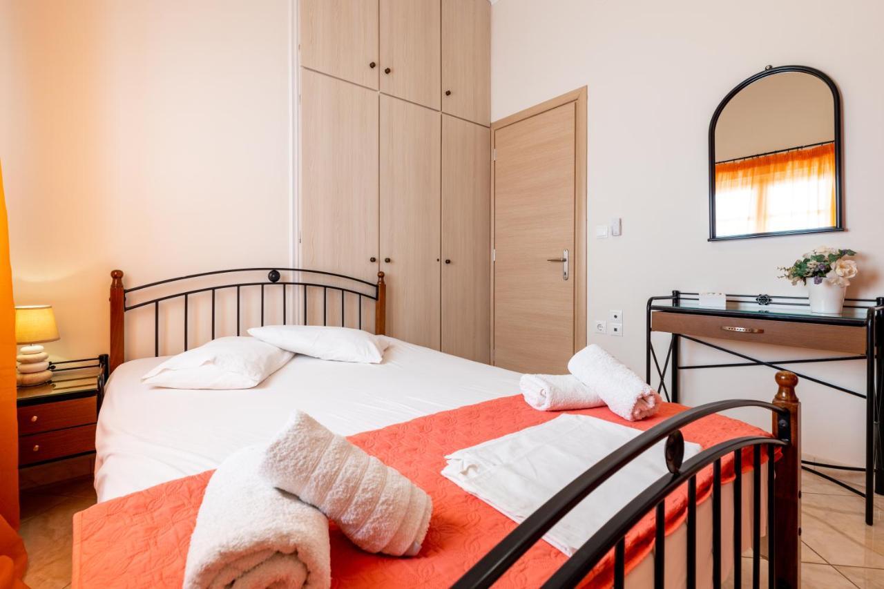 Town House For 6-16 With Ac Villa Парос Екстериор снимка