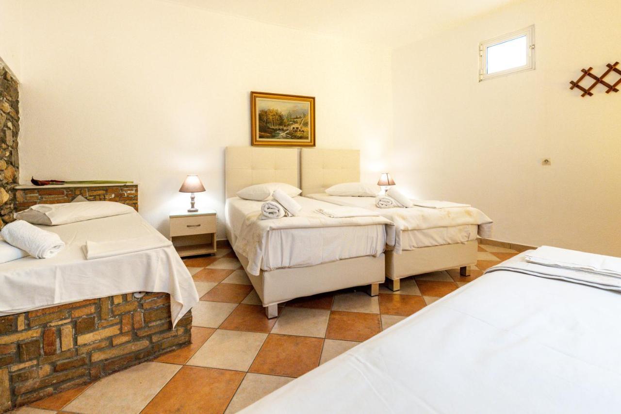 Town House For 6-16 With Ac Villa Парос Екстериор снимка