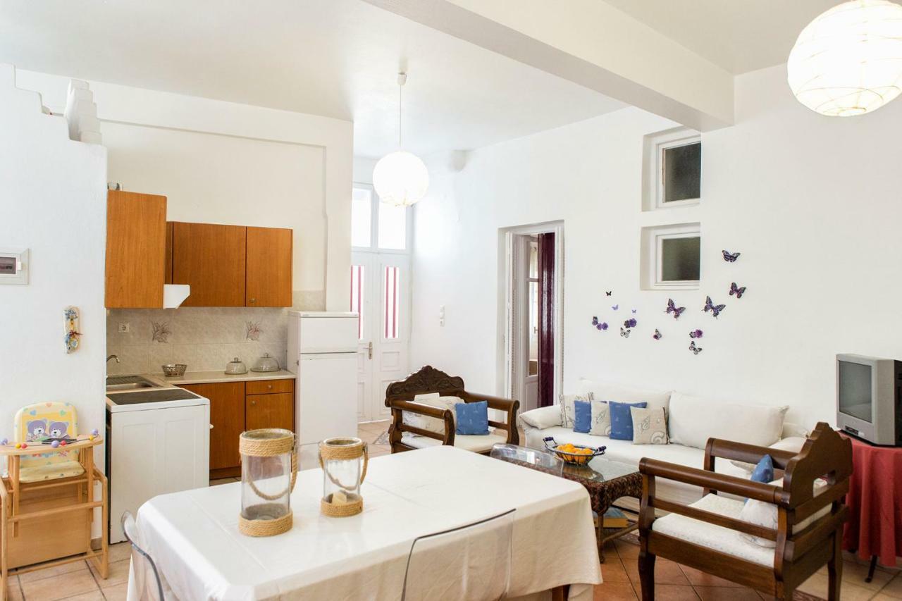 Town House For 6-16 With Ac Villa Парос Екстериор снимка