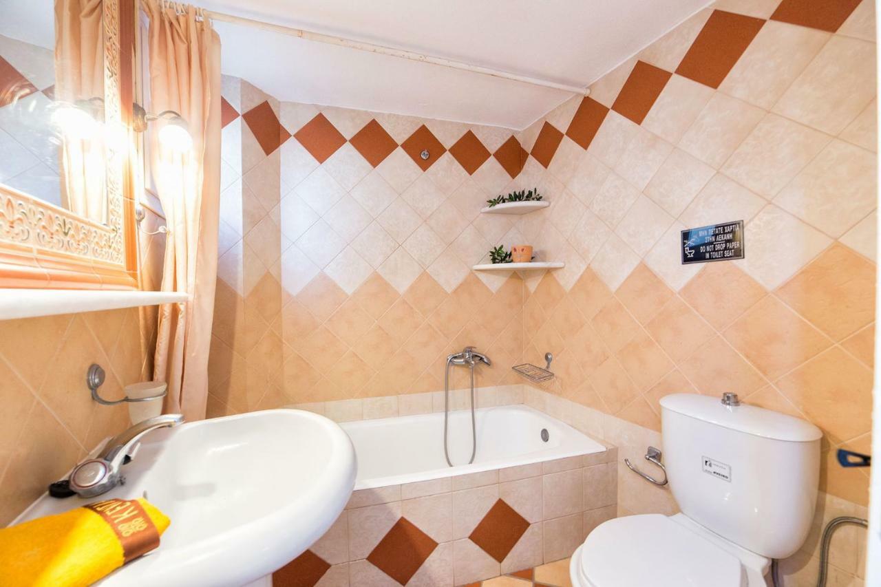 Town House For 6-16 With Ac Villa Парос Екстериор снимка