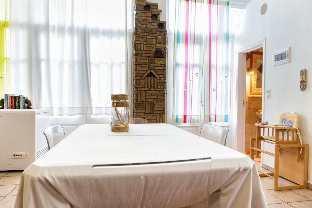 Town House For 6-16 With Ac Villa Парос Екстериор снимка