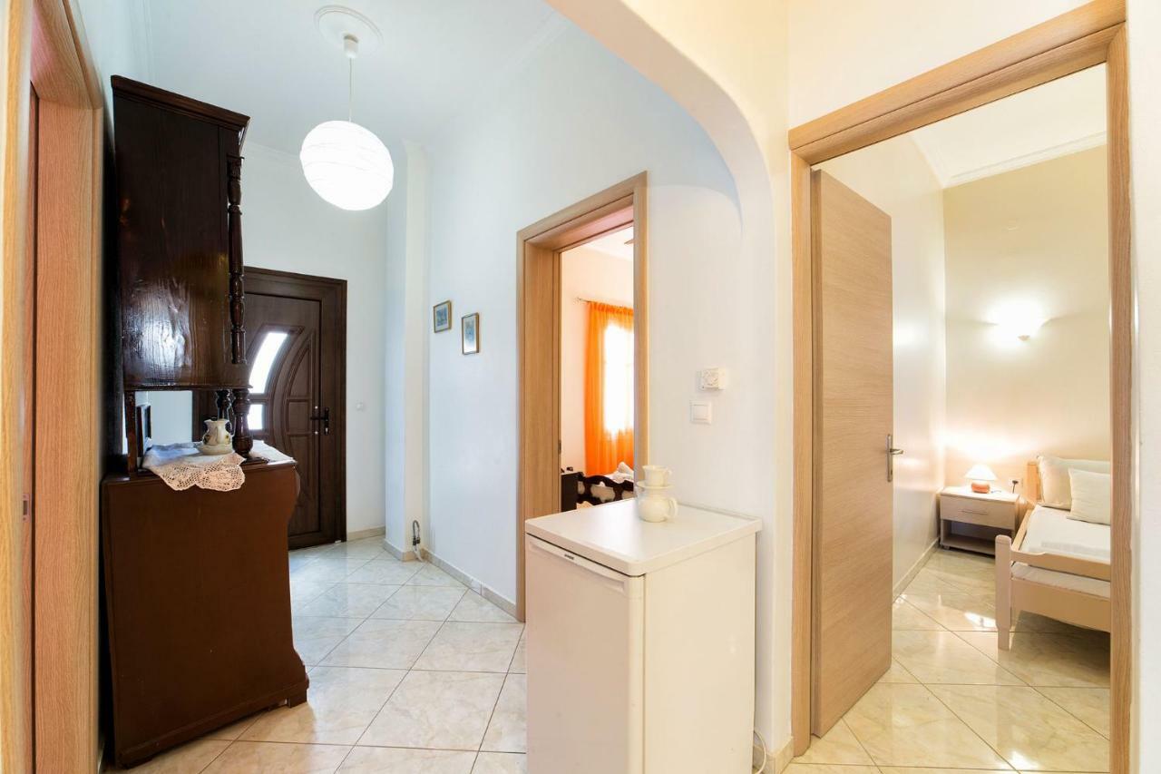 Town House For 6-16 With Ac Villa Парос Екстериор снимка